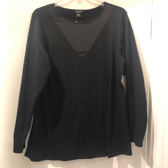 Fitted black top with mesh cutout NWOT - Picture 1 of 1
